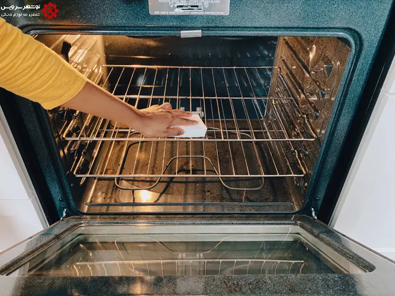 روش های ساده برای تمیز کردن گاز و فر